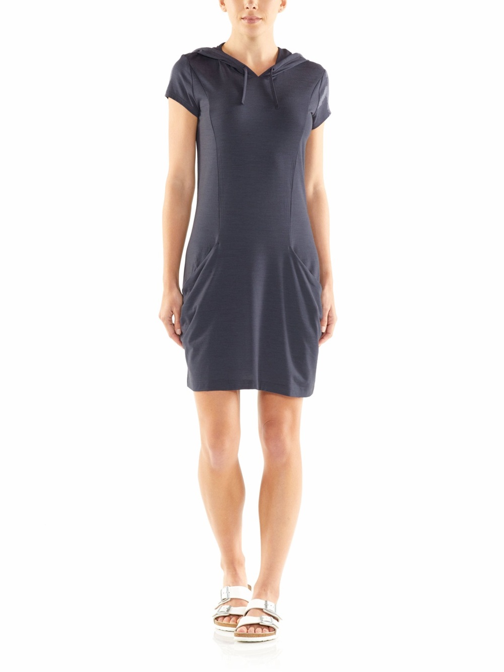 ICEBREAKER • Cool-Lite™ Yanni Hooded Dress in Panther
